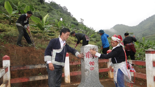 Hiệu quả phong trào người dân tham gia tự quản đường biên cột mốc. (31/3/2016)